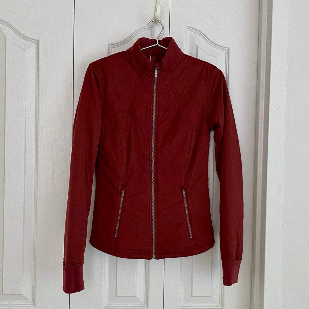 Lululemon women’s jacket